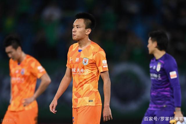进足协杯8强！国安2-1大连可为 张玉宁、贾非凡破门 VAR多次介入